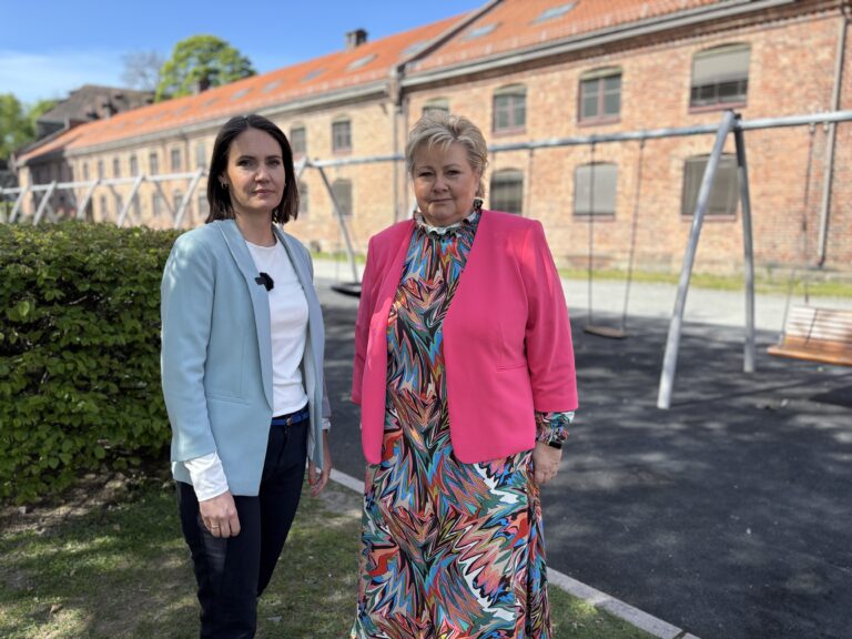Julie og Erna