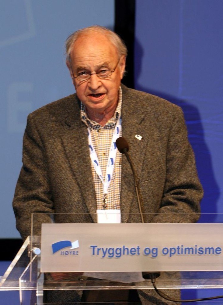 Tore Haugen på talerstolen