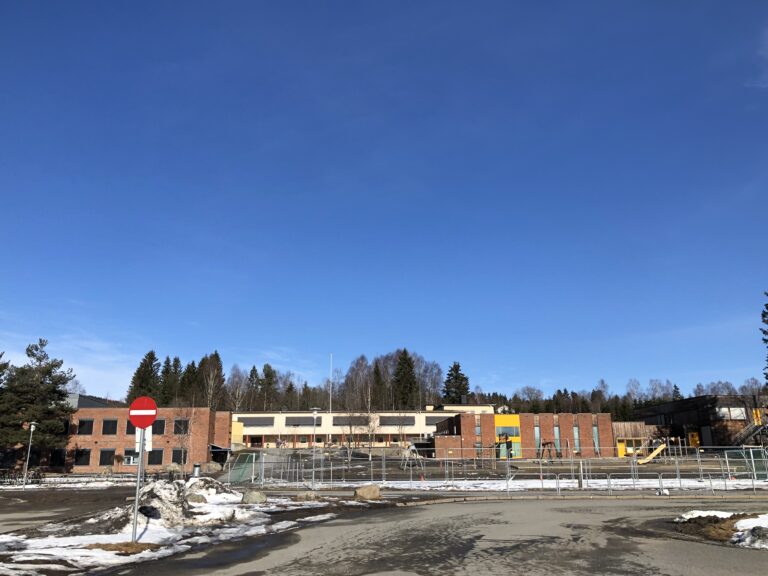 Maura skole er Nannestads største barneskole, og har de siste årene slitt med kapasitet og et stort vedlikeholdsetterslep.