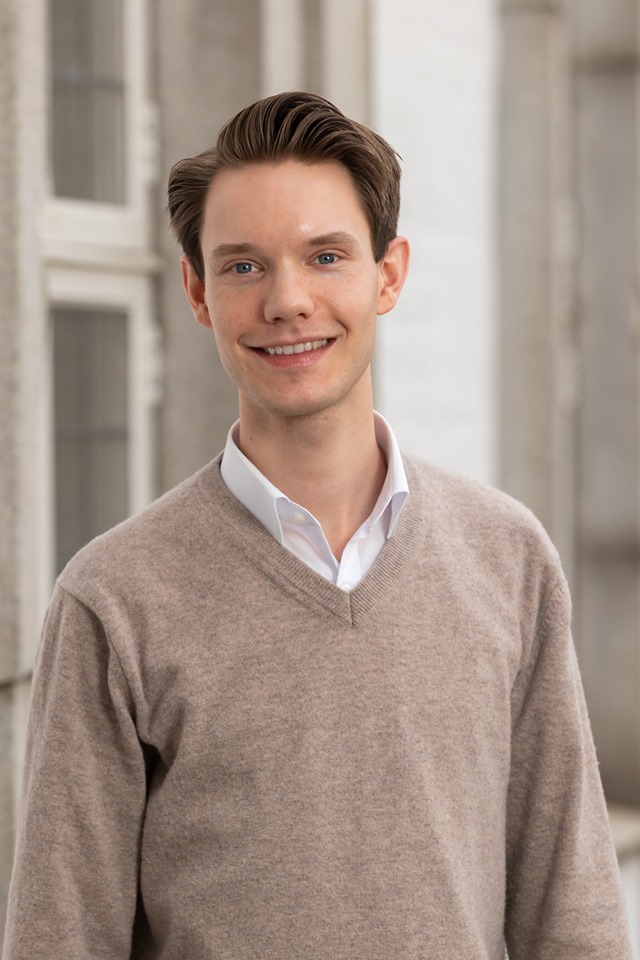 Haakon Veum, portrett, Thorbjørnsen