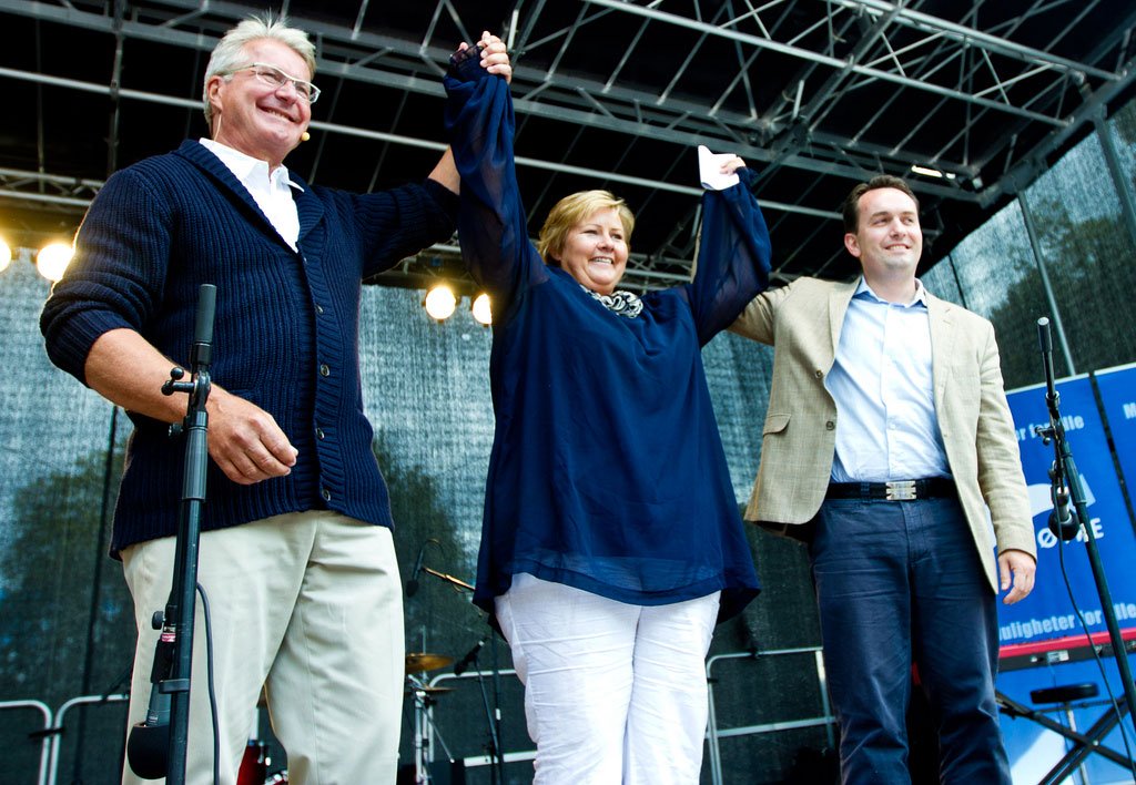 Høstkampamjen 2014 - Bilde av Fabian Stang, Erna Solberg og Stina Berger Røsland fra valgkampåpningen i 2011