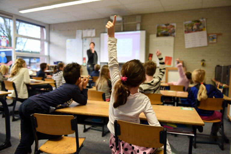 Illustrasjonsbilde som viser klasserom