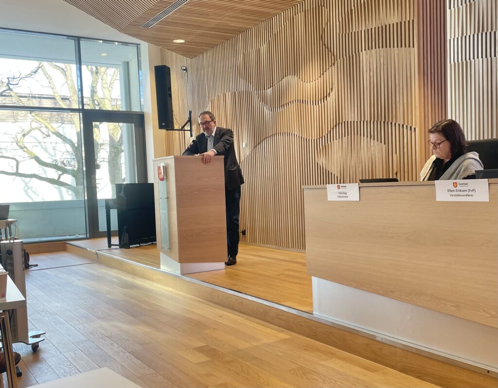 Jan Birger Løken holdt innlegg om Vikingtidssatsing i Fylkestinget 10. februar 2026. Foto: Høyres Fylkestingsgruppe