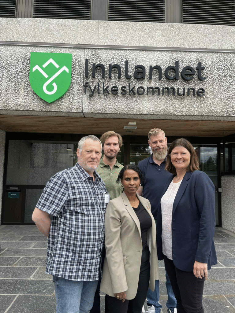 Kai Adsen (Ap), Suhur Lorch-Falch (MDG), Iselin Vistekleiven (Ap), Mats Ellingsen (H), Arne Enger (H) Foto: Tuva Rognås Strømmen